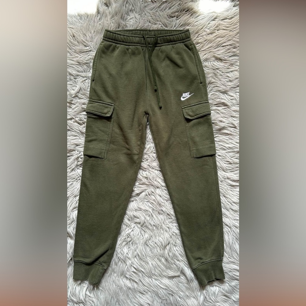 Men’s NIKE joggers